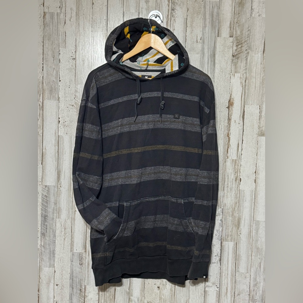 DC Shoe Co Hoodie XL‎